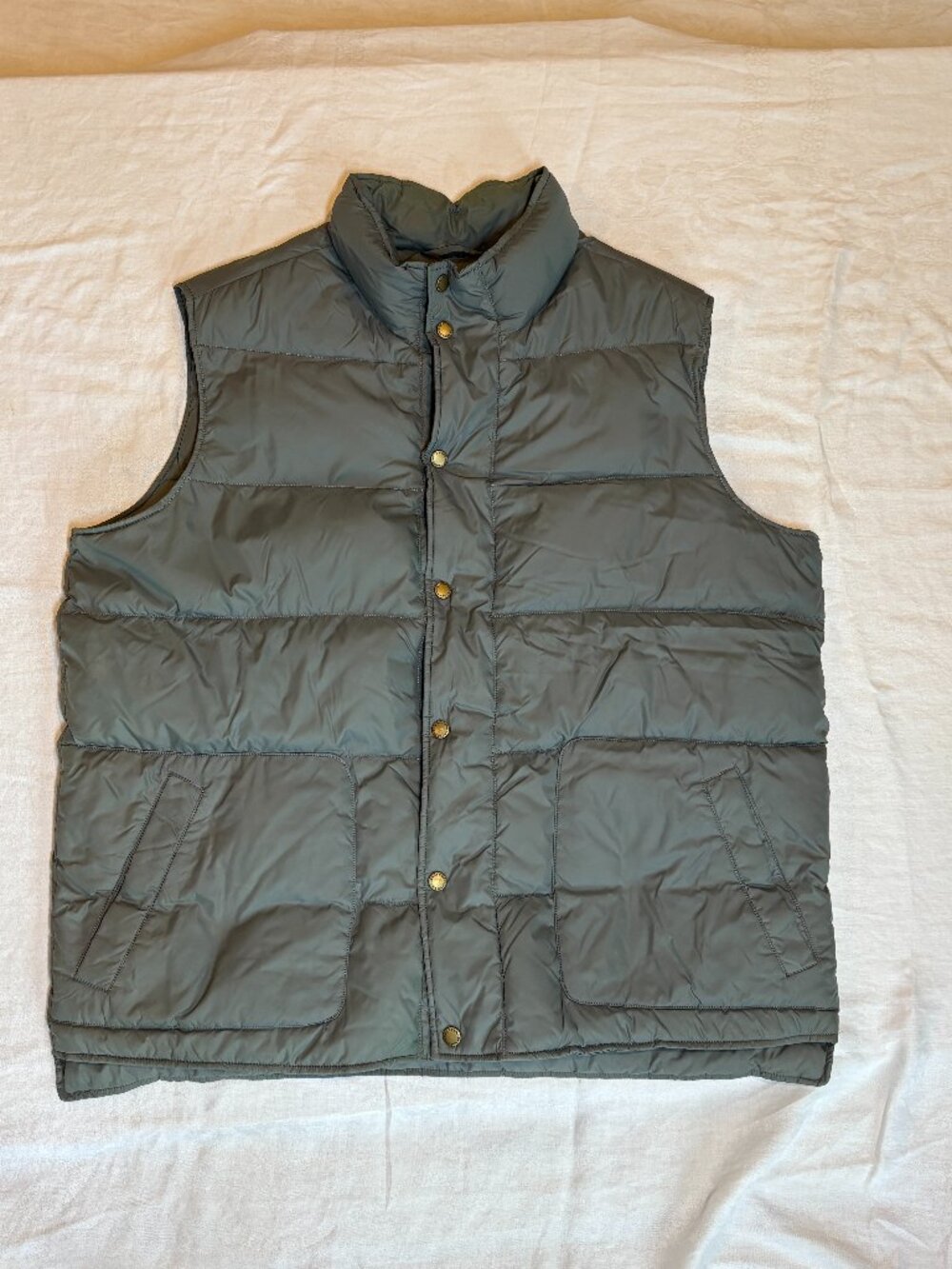 Grey Lands End Puffer Vest, Mens, Size XL